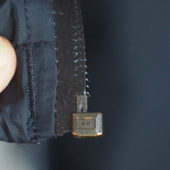 Columbia | Like NEW Men's EvaPOURation Rain Jacket - Picture 4 of 10